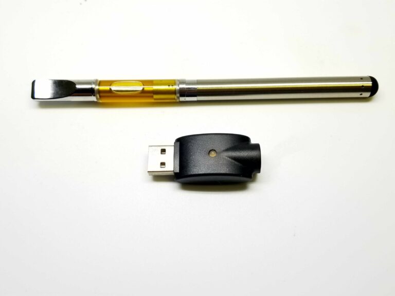 CannabisGenesis420 Oil Vape Pen (1mL THC Oil Included) – Silver